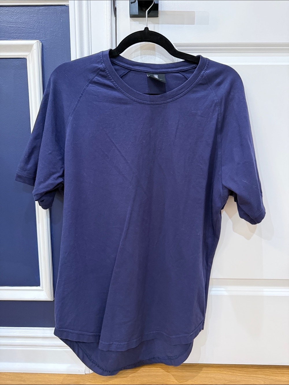 Men's Short Sleeve Crew Tee in Deep Blue